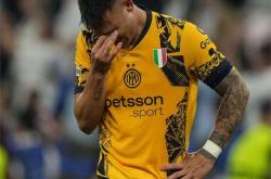 九游官方网页 -德甲今夜再迎强敌，葡萄牙体育外线爆发，主帅态度——压力陡增，训练强度明显提升(今日葡萄牙大战西班牙上演巅峰对决)