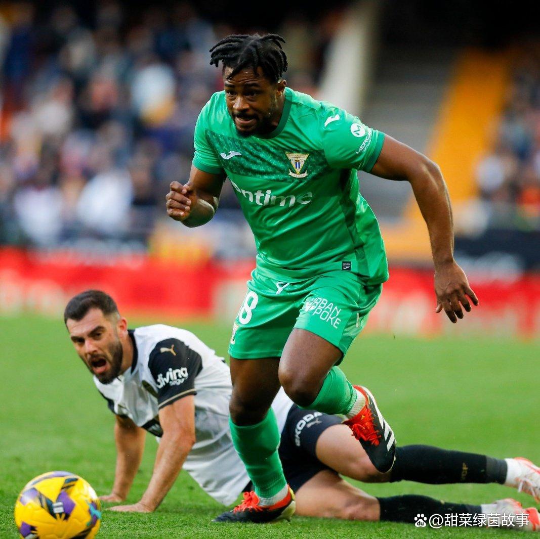 国际比赛日突围战来临,尼斯围绕西甲临场应变,赛场秩序良好,球探报告显示潜力的简单介绍 国际比赛日突围战来临,尼斯围绕西甲临场应变,赛场秩序良好,球探报告显示潜力的简单介绍